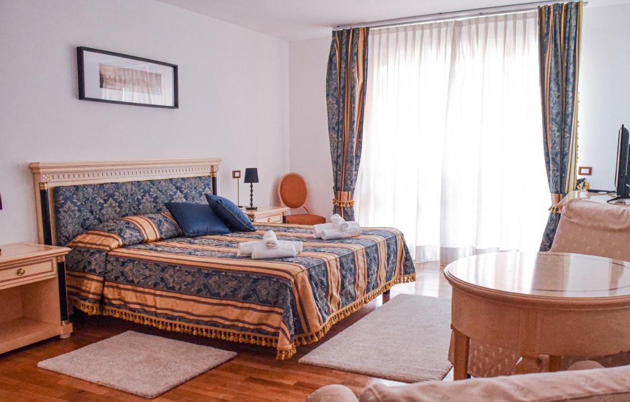 Hotel Villa Strassoldo "Ex Attianese Hotel Restaurant" 茨维纳诺德尔弗瑞 外观 照片
